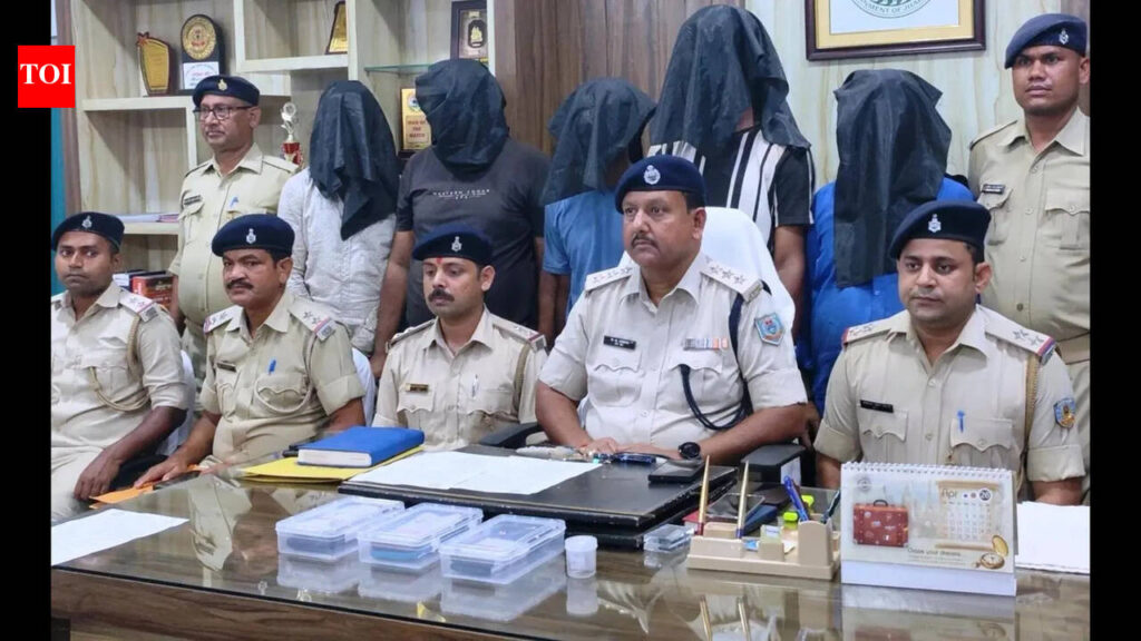 व्यावसायिक विवाद को लेकर बोकारो की महिला की हत्या के आरोप में 5 गिरफ्तार | रांची न्यूज़